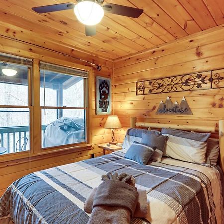 Blue Ridge Cozy Cabin In The Woods With Hot Tub! Exterior foto