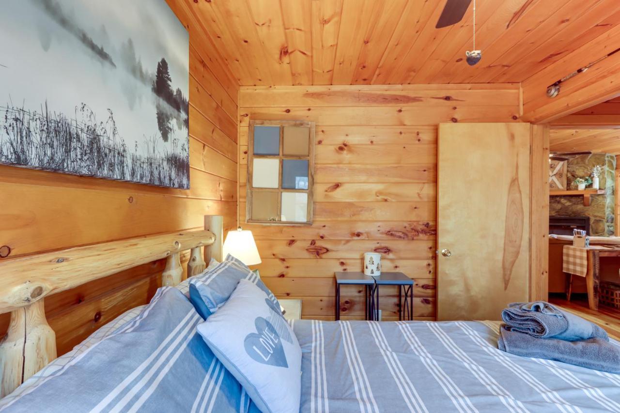 Blue Ridge Cozy Cabin In The Woods With Hot Tub! Exterior foto